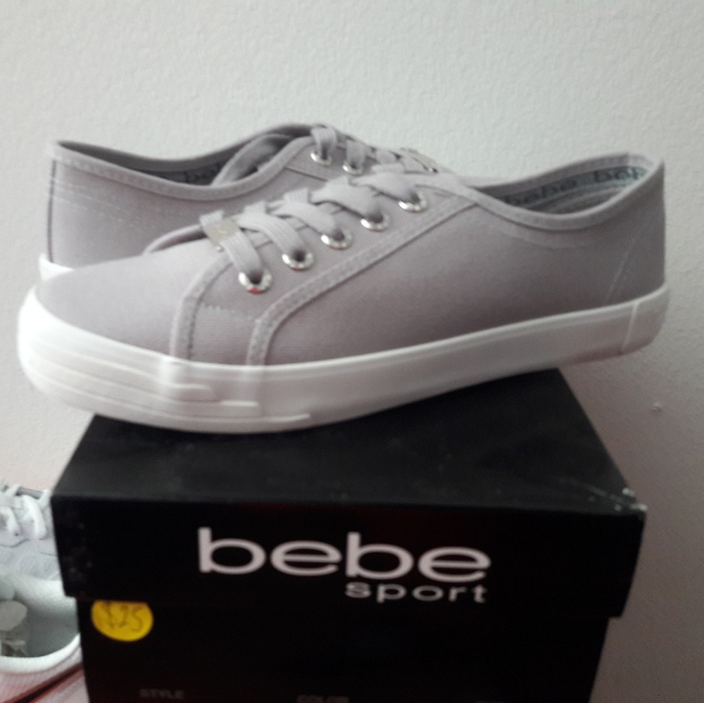 Bebe - Picture 2 of 4